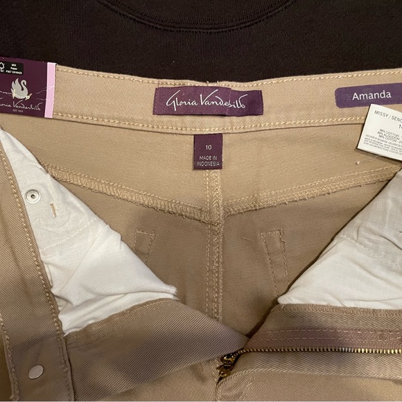NWT: Gloria Vanderbilt (Amanda) Women’s Pants Khaki SZ 10 - Picture 7 of 7
